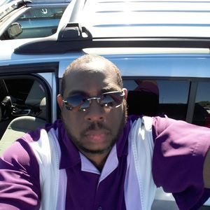 Meet your Posher, Devin